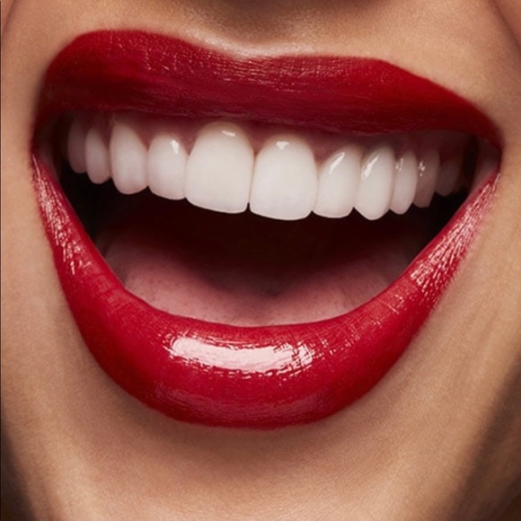 NWT!! MAC BEST-KEPT SECRET LIP KIT - Picture 5 of 7